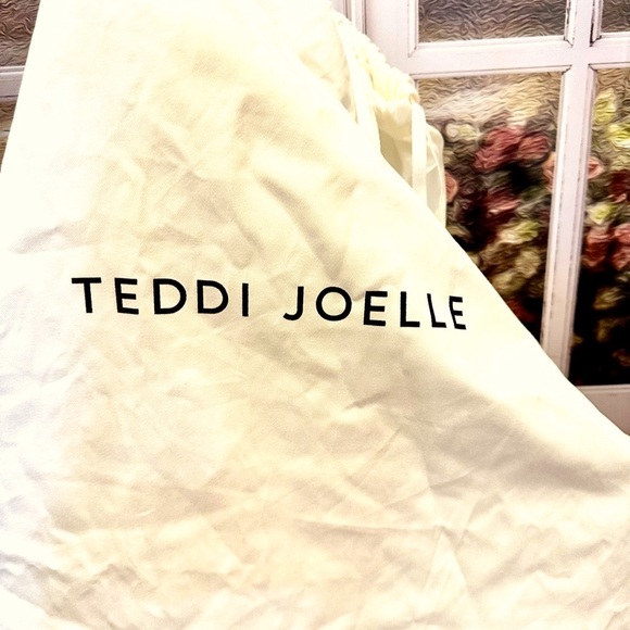 ❤️🎉 WOW AUTHENTIC TEDDI JOELLE TOTE, UNDYED NATURAL CROC EMBOSSED mother tote❣️ - Picture 5 of 6